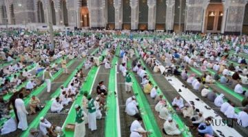 Рамазон ойнинг биринчи ўн кунлигида “Масжидул Ҳаром”да қанча ифторлик тарқатилди?