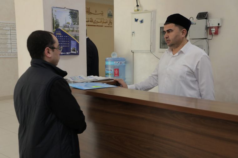 В Духовном управлении рассматриваются и решаются обращения граждан