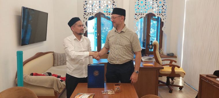 Диний идора вакили 
