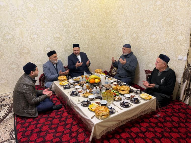 Xonadonlarga ulamolarning tashrifi davom etmoqda