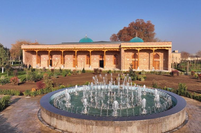 Маҳдуми Аъзам қадамжоси янада обод бўлади