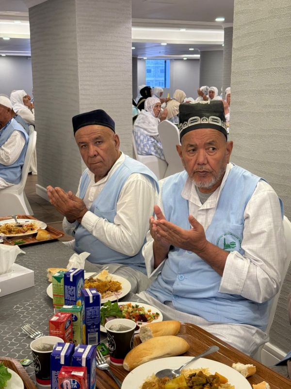 Makkada mustaqillik bayrami munosib nishonlandi (fotolavha)