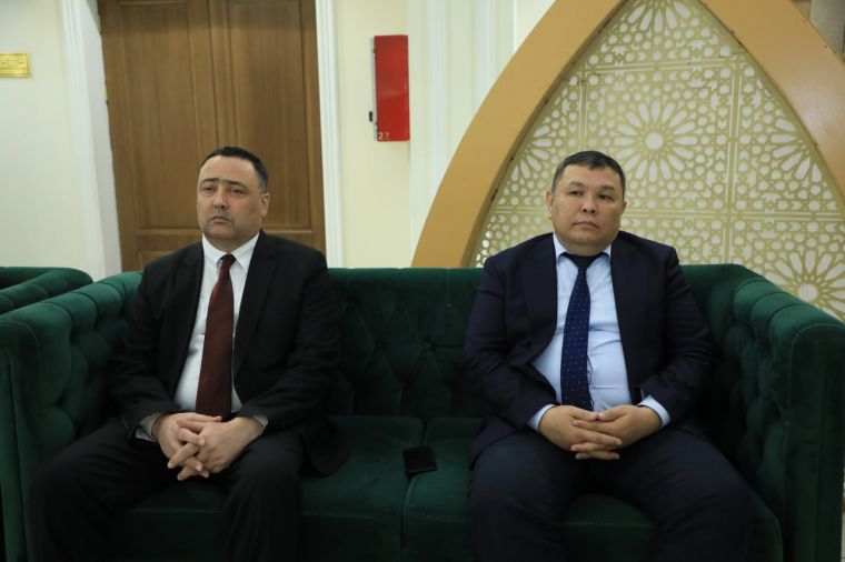 Халқаро исломшунослик академиясида долзарб мавзуда маънавий-маърифий тадбир ўтказилди