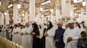 Мечеть Пророка в Медине зафиксировала беспрецедентный приток верующих